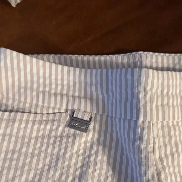 Lulu-B Women's Scalloped Hem Striped Shorts - Picture 3 of 5